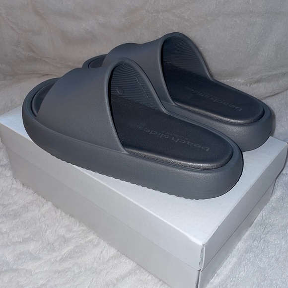 NWT J/SLIDES SQUISH Grey EVA Sandal - Picture 11 of 15